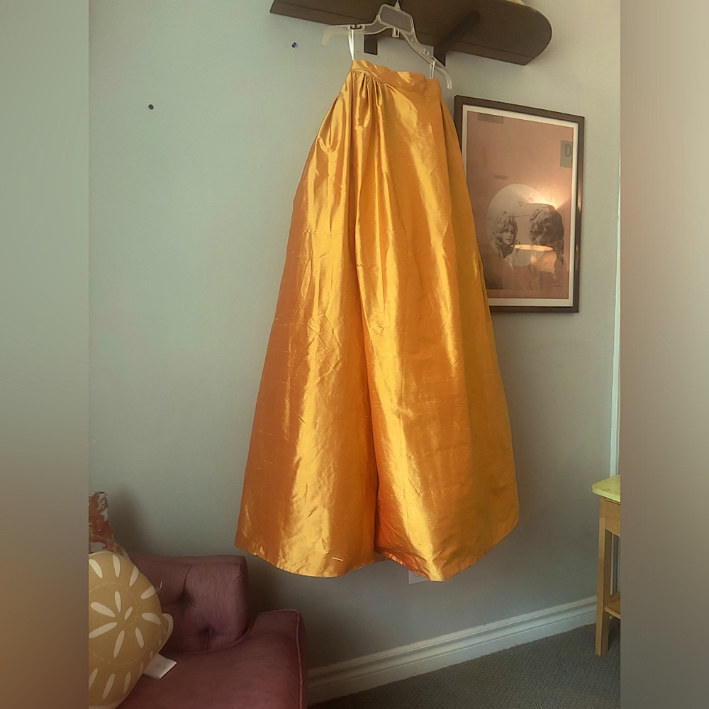 Rare Vintage marigold  hoop/circle skirt, iridescent taffeta, floor length